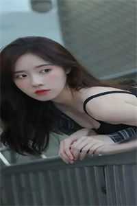 天降团宠：太子又提剑砍我桃花了