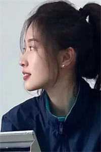 青楼女子要从良，侯爷首辅请靠边