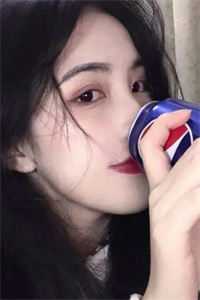 三个哥哥都是穿越大佬