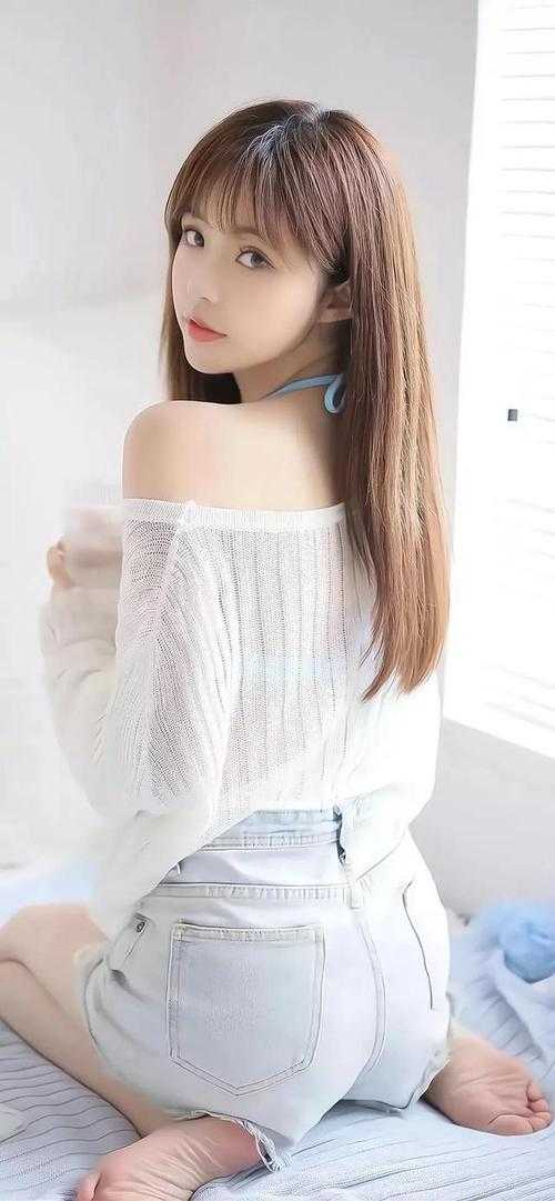 重生后，蛇蝎美人她被哥哥掐腰宠