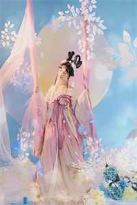 错位时光：假千金掉马后身世无敌