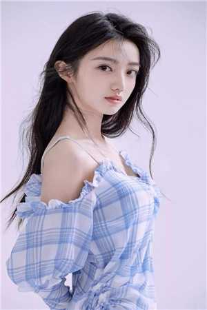 小说完整版逼我做妾？我转头傍上老皇帝(谢鸢楚南音)_逼我做妾？我转头傍上老皇帝(谢鸢楚南音)完本完结小说