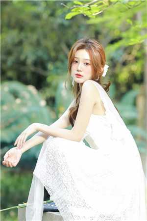 一眼过后，清冷校花对我上头了