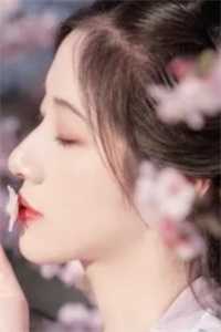 与上司联姻后，她日日以下犯上