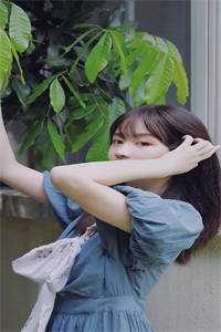 退学后，校霸疯找了我十一年