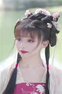 怀中抱腿，女神！我不是故意的(沐颜江云鹤)爽文