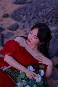 神医少女摆烂，惯偷公主急哭了