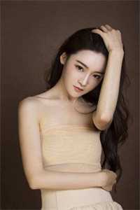 免费阅读完整版小说强扭的校草不甜，重逢后她想远离(贺霆之乔时柠)_强扭的校草不甜，重逢后她想远离贺霆之乔时柠完本免费小说