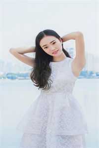 订婚前，未婚夫初恋求我帮忙联系他