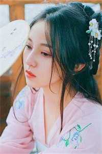 沙雕女配穿书后，成了黑红第一人