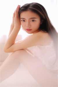 闪婚后，亿万总裁对我千依百顺