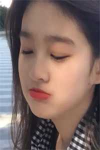 我和装穷女友的死对头好上了