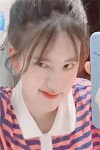 校车侧翻，我却在警局门口对乞丐又打又骂