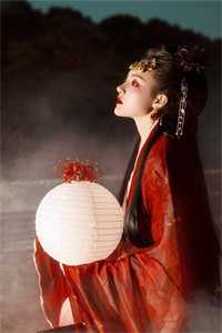 老婆为和竹马拍婚纱照，团灭爸妈