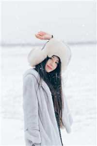 觉醒系统，我的闪婚老婆是福包