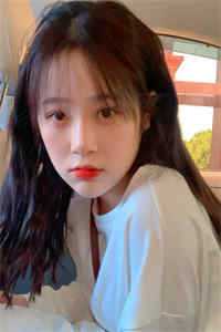 她们真的不是我女朋友