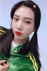重生后手撕为校草过生日的女友