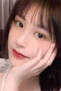 星光背后的爱与梦：霸总的小娇妻