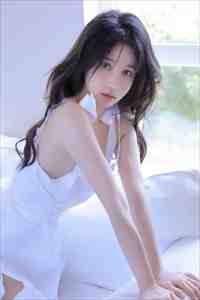 被当成保姆女儿后，我杀疯了