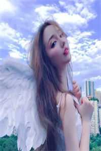 锦王子嗣艰难？娇柔美人一夜两崽