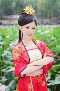 皇帝杀我全家后，我爬上龙榻