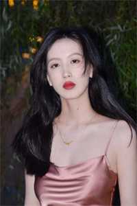 离后相思人似月