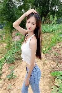 出狱当天，未婚妻忙着陪白月光跨年