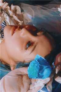 未婚夫残疾后，我靠弹幕上位了