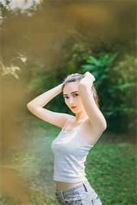 万人嫌孤儿被知青女友退婚后，她疯了