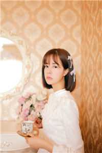 听到皇帝心声后，我成了他宠妃