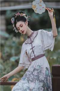 重生后，我将继母的贪婪暴露无遗