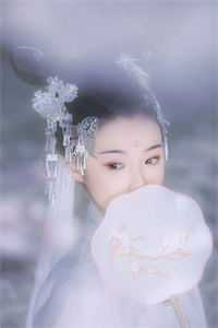 舍友抢我男友，还让我当伴娘