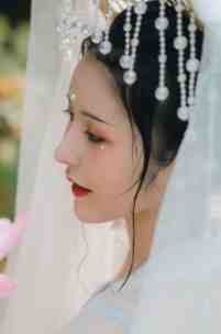 娶了美女总裁后，我的人生开挂了