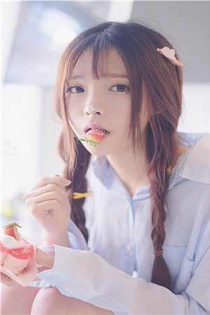 失色月光