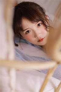 重回择婿那天，我诞下极品孔雀蛋