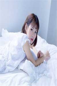 老公撞飞婚车后，我和女儿一死一伤