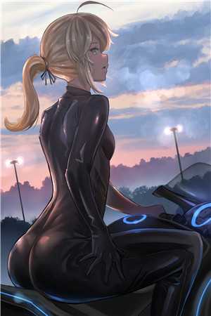海棠仍俏倚朱栏