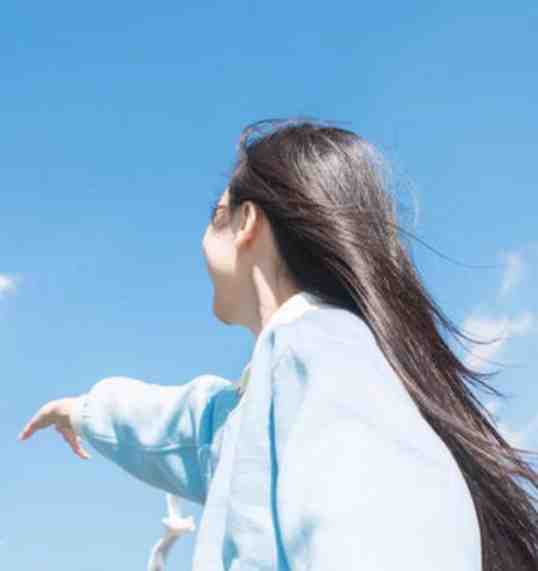 癌症晚期，高冷老婆疯狂报复我