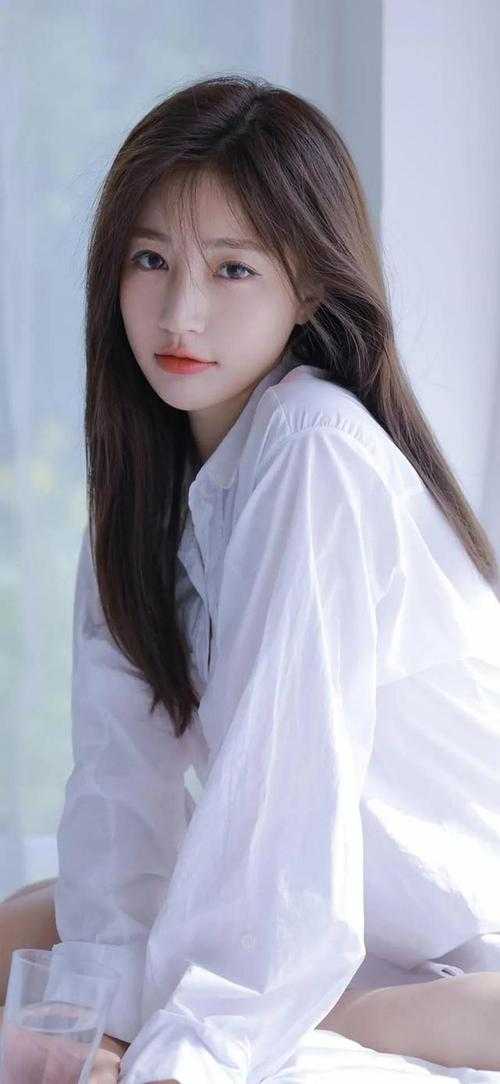女友在系统里废掉我，她后悔了(林江月楚盛)免费小说完整版_最新免费小说女友在系统里废掉我，她后悔了林江月楚盛