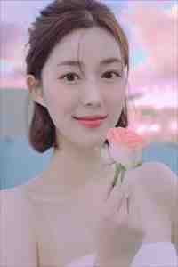女友在系统里废掉我，她后悔了