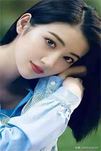 在当霸总的妈和女友之间，我选钱(傅星辰白袅)完结免费小说_免费小说完结在当霸总的妈和女友之间，我选钱傅星辰白袅