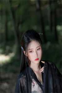 穿成万人迷？我被偏执疯狗咬了一口林素商热门最新全本小说_无弹窗全文免费阅读穿成万人迷？我被偏执疯狗咬了一口林素商热门