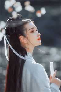 从与高傲美女流落荒岛开始