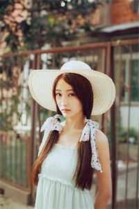 拒救天帝父亲后，去陪魔族太子的妻子悔疯了