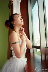 老婆收了初恋的铂金卡，我离婚后她却悔哭了(杨南橙橙)已完结小说推荐_无弹窗小说免费阅读老婆收了初恋的铂金卡，我离婚后她却悔哭了杨南橙橙