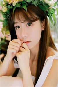 纸上梨花凉