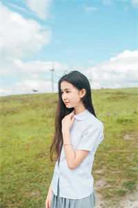 我春节租的女朋友，竟然是校花
