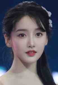 男友当我是金丝雀，最后方知我是豪门世女