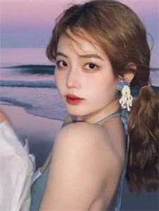 我向她求婚九十九次后