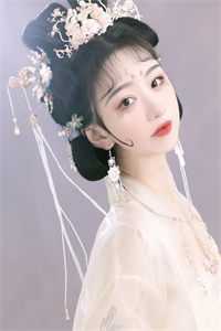 拒绝去救儿子后，去陪白月光的妻子悔疯了